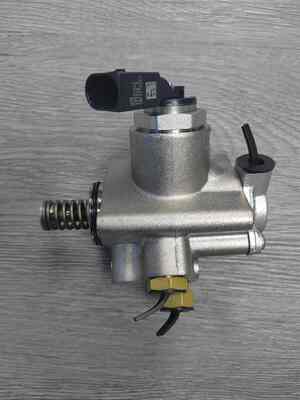 One Stop Purchase Fuel Pump 06F127025D for TT